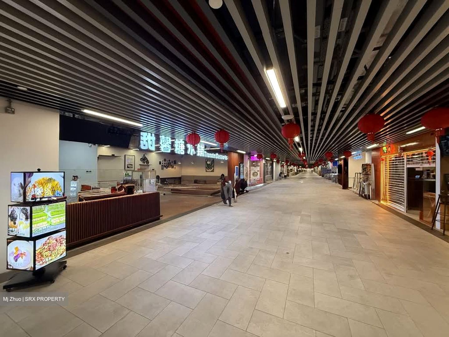 Club Street (D1), Retail #539947761